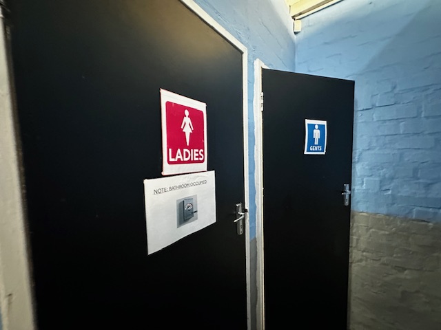 To Let Commercial Property for Rent in Athlone Industrial Western Cape